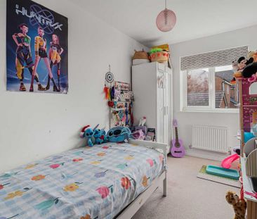 3 bedroom detached house to rent - Photo 4