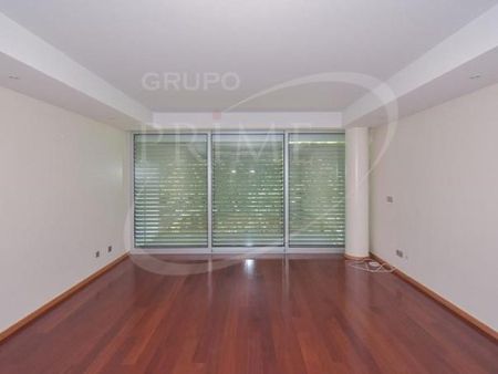 Apartamento T4 - Photo 3