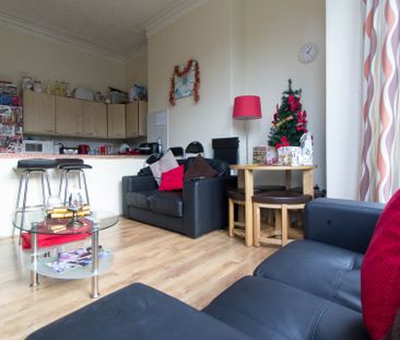 Flat 1, 14 KELSO ROAD Leeds - LS2 9PR - Photo 4