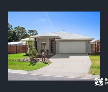 MODERN FAMILY HOME IN A GREAT LOCATION - Photo 6