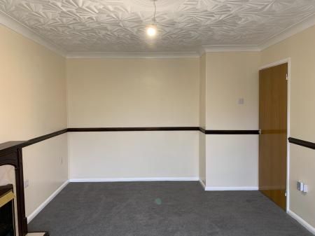 Chestnut Avenue, Donington, PE11 - Photo 5