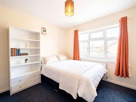 Tansor Garth, Westwood, Peterborough, PE3 - Photo 4