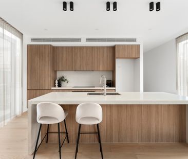 20 Swift Street, Northcote VIC 3070 - House For Rent | Domain - Photo 1