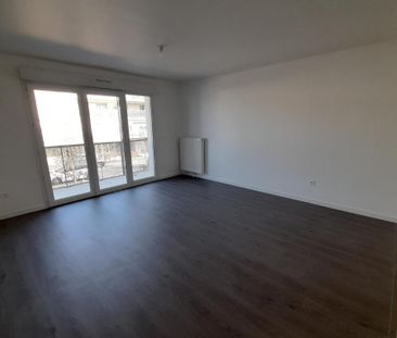 Location Appartement 3 pièces 61m² AMIENS 80000 - Photo 2