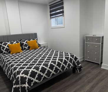 For Lease - 7 Larkfield Crescent Unit# 2, East Gwillimbury, Ontario - Photo 5