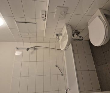 Single-Wohnung in zentraler Lage!-nahe Hauptbahnhof- - Photo 4