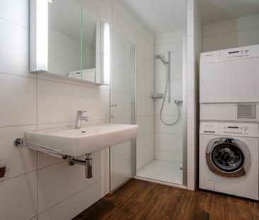 Bright room in modern 3.5-room apartment in Bülach (2-person shared... - Foto 1