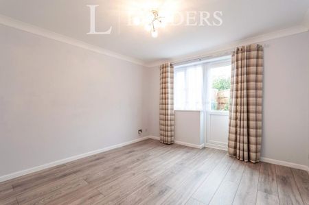 1 bedroom terraced house to rent - Photo 2