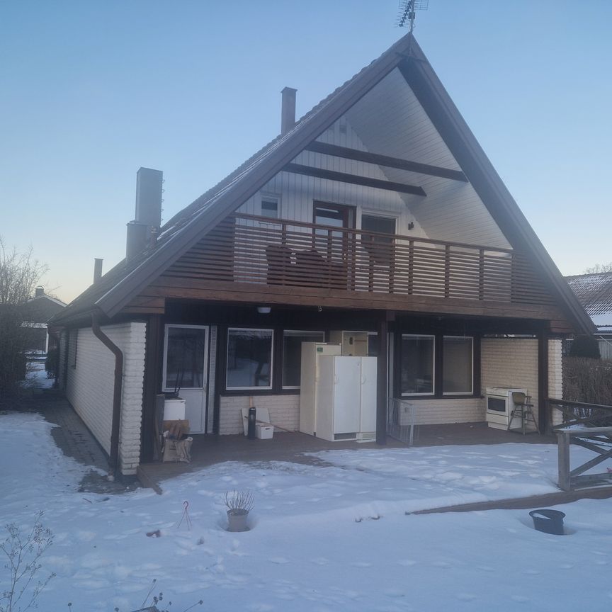 Lindgatan, Fjugesta - Foto 1