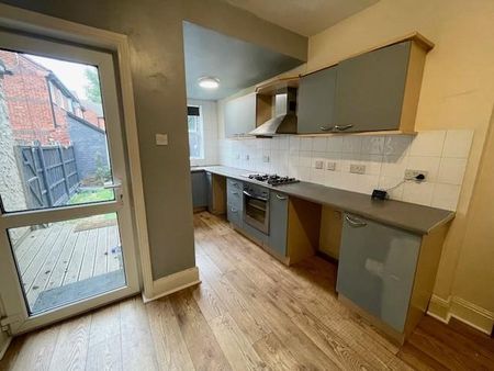 2 bedroom house to rent - Photo 2