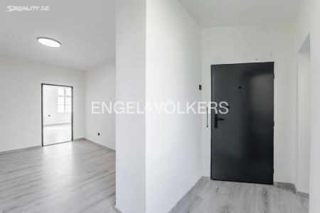 Pronájem bytu 4+1 103 m² - Photo 3