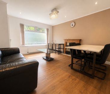 3 Bed Semi-Detached House, Stanley Road, M16 - Photo 3