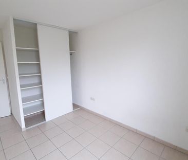 location Appartement T3 DE 62.29m² À POITIERS - Photo 3