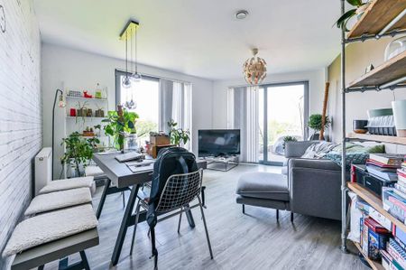 3 bedroom flat to rent - Photo 2