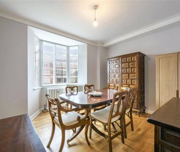 3 bedroom flat to rent - Photo 4