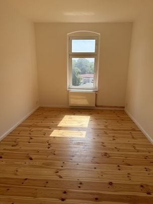 Frisch sanierte 4 Zimmerwohnung im 2. OG in Oranienburg zu vermieten - Foto 1