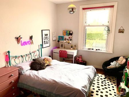 3 bedroom terraced house to rent - Photo 4