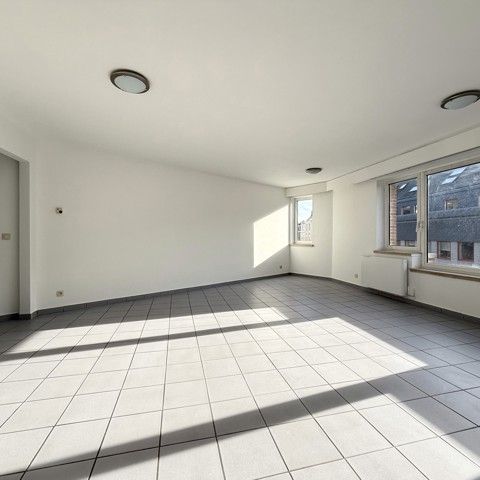 Appartement - à louer - Photo 1