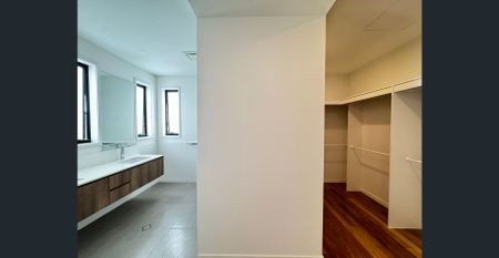 Space, Comfort & Style – The Perfect Family Home - Photo 3