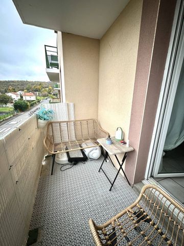 Appartement 4 pièces - - Photo 2