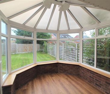 2 bedroom semi-detached bungalow to rent - Photo 2