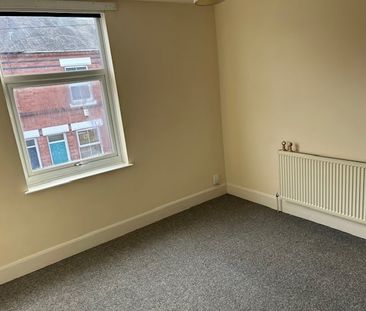 3 Bed End Terrace, Montague Road, LE2 - Photo 1