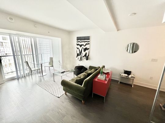 For Lease - 955 Bay Street Unit# 2001, Toronto, Ontario - Photo 1