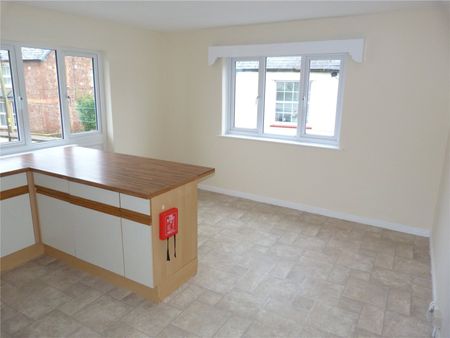 High Street, Williton, Taunton, Somerset, TA4 - Photo 4