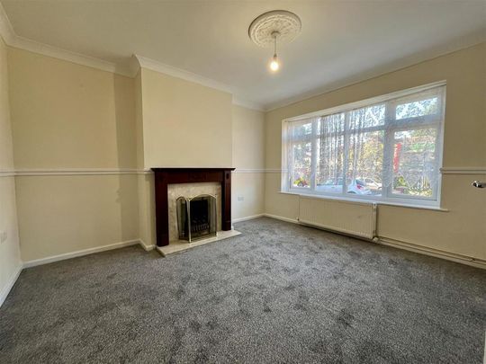 3 bedroom semi-detached house to rent - Photo 1