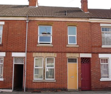 19 Paget Street - Huge 4 bed Loughborough - Photo 5