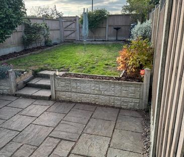 3 Bed Terraced House, Hendre Close, CV5 - Photo 1