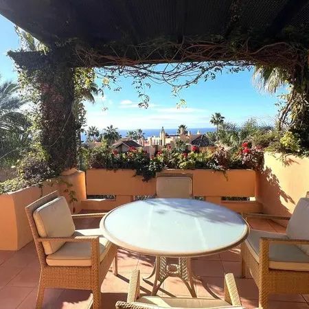 Alquiler de ático en Calle Cañete - Photo 1