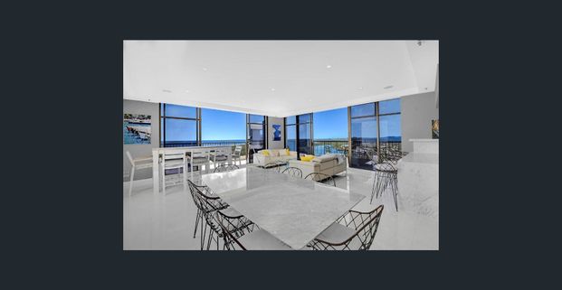 LUXURY PENTHOUSE - Photo 1