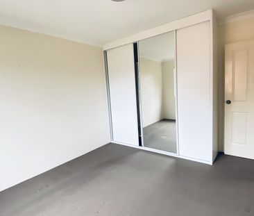 BEAUTIFUL 2 BEDROOM UNIT 700M TO YAGOONA STATION - Photo 3