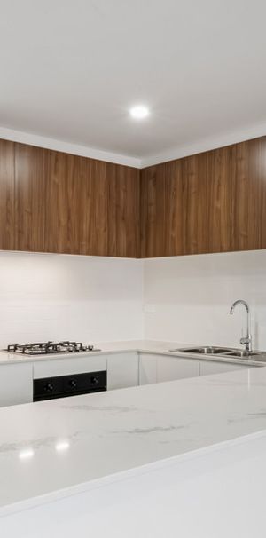 Brand new 1 bedroom apartment under affordable housing scheme - Photo 1