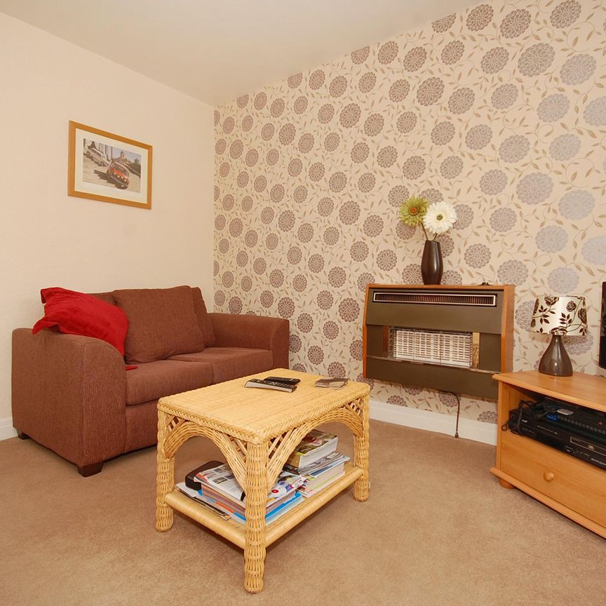 1 bedroom semi-detached house to rent - Photo 1