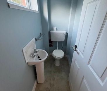 91 Seaview Drive, Belfast, BT15 3ND - Photo 6