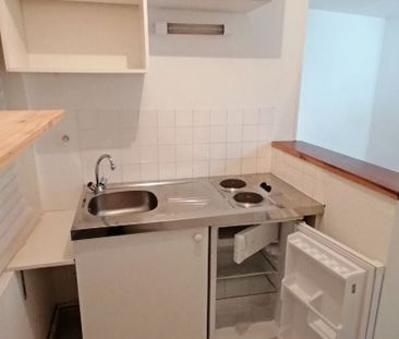 Location Appartement 1 pièce 21m² ROUEN 76000 - Photo 2