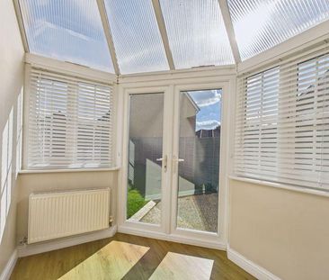 2 bedroom terraced house to rent - Photo 4