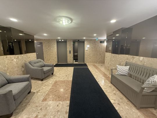 For Lease - 333 Commissioners Road Unit# 1007, London South, Ontario - Photo 1