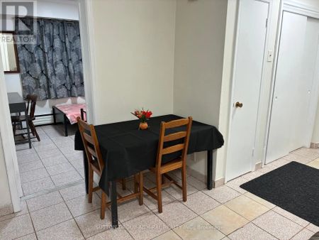 56 GARTHDALE COURT - Photo 3