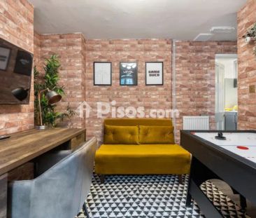 Apartamento en alquiler en Carrer Huelva, 5 - Photo 1