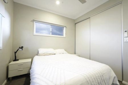 Low Maintenance Lifestyle within a Modern Setting - Photo 2