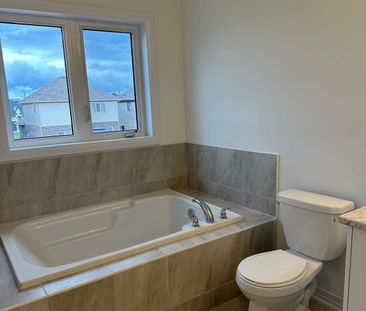 For Lease - 65 Velvet Way, Thorold, Ontario - Photo 1