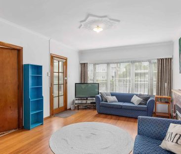 3 Bedroom Petone - Photo 4