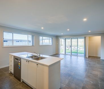 Brand New Family Home! - Photo 3