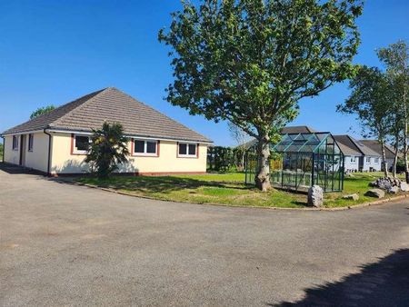 Plumtree Drive, Camrose, Haverfordwest, SA62 - Photo 4