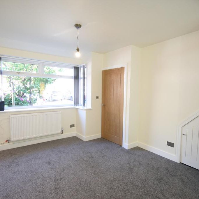 3 bedroom semi-detached house to rent - Photo 1