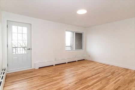 3300 rue de la Monnerie - Photo 2