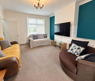 3 bedroom terraced house to rent - Photo 1